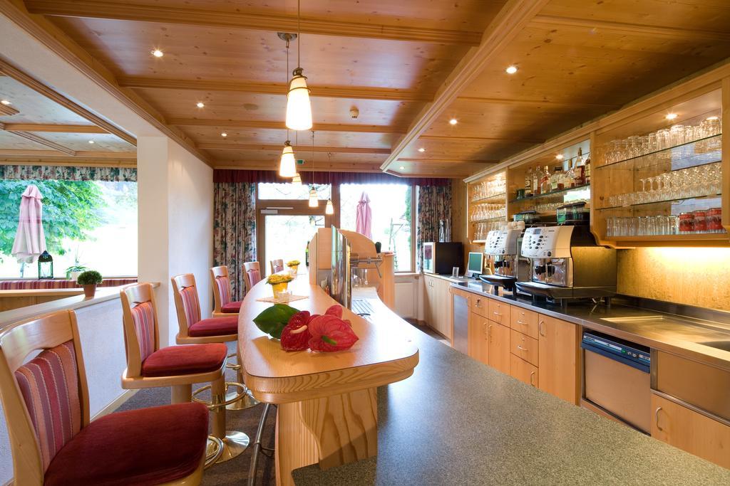 Hotel Bergland แพร์ทีเซา ภายนอก รูปภาพ