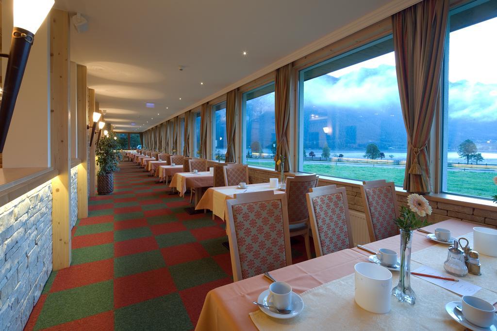 Hotel Bergland แพร์ทีเซา ภายนอก รูปภาพ
