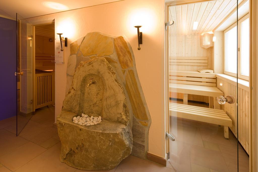 Hotel Bergland แพร์ทีเซา ภายนอก รูปภาพ
