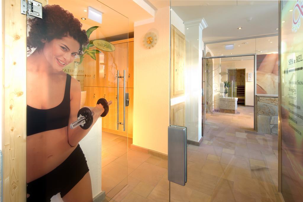 Hotel Bergland แพร์ทีเซา ภายนอก รูปภาพ