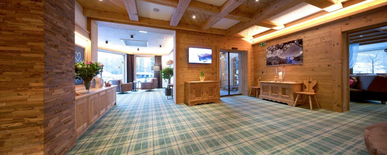 Hotel Bergland แพร์ทีเซา ภายนอก รูปภาพ